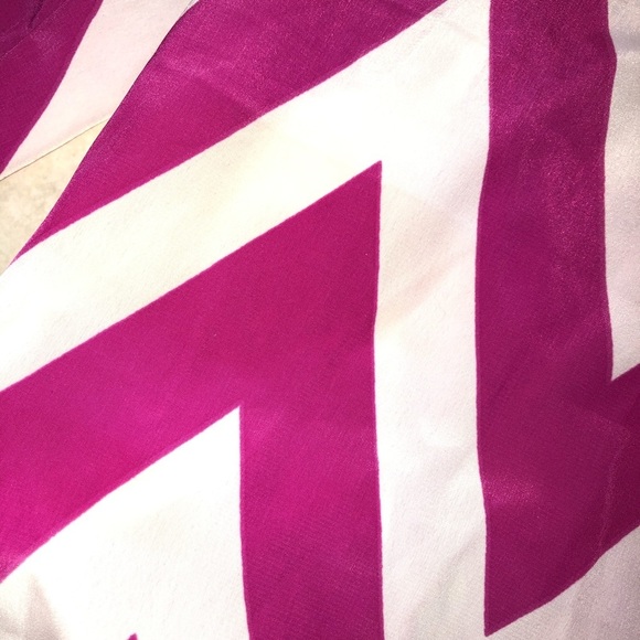 Pink chevron palazzo pant - Picture 3 of 5